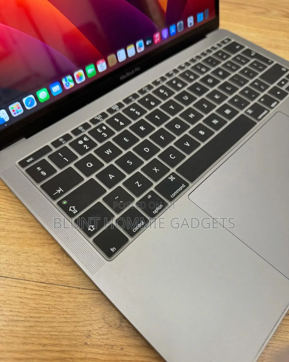 Laptop Apple MacBook Pro 2018 8GB Intel Core i5 SSD 256GB