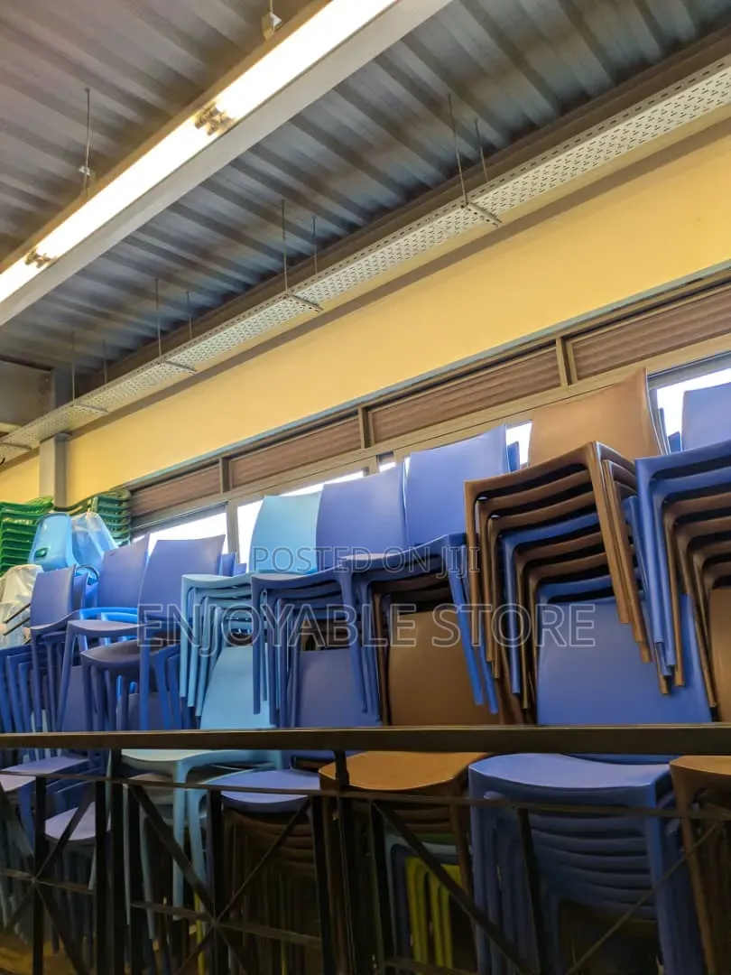 Portable Plastic Chairs Plastic Chairs Garden Hotels Cafes Home Office