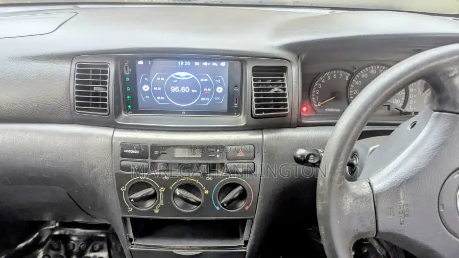 Toyota Corolla Fielder 2002 Silver