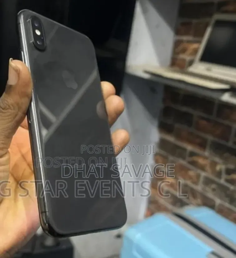 Apple iPhone XS Max 64 GB Black