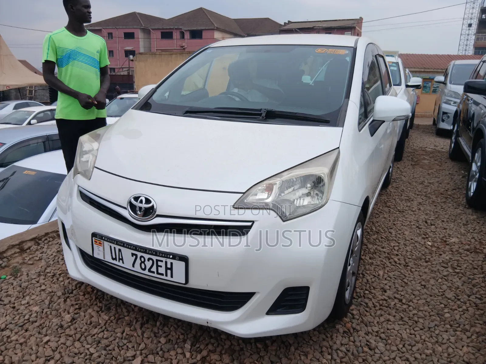 Toyota Ractis 2011 White