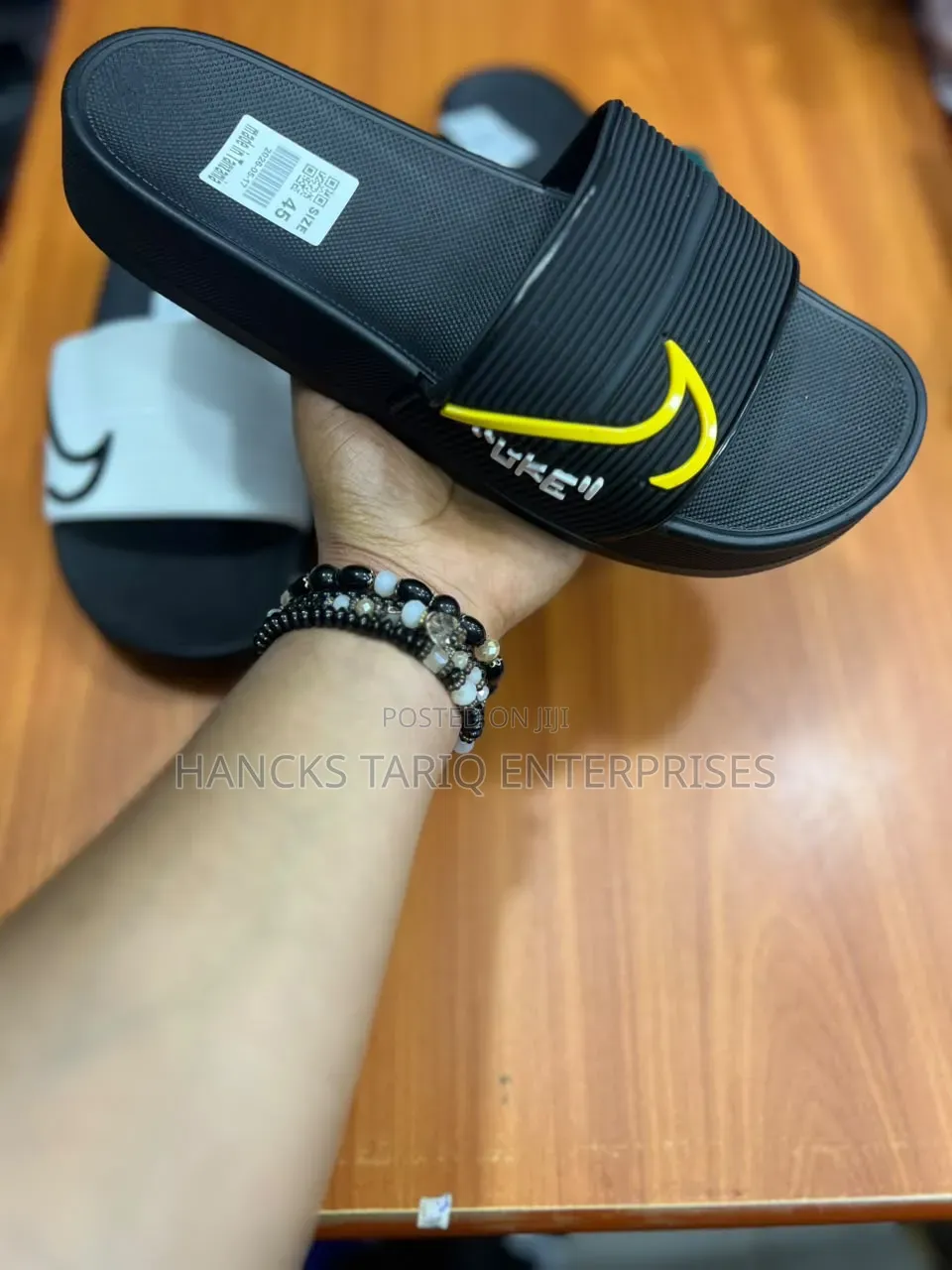 Trendy Casual Logo Slides