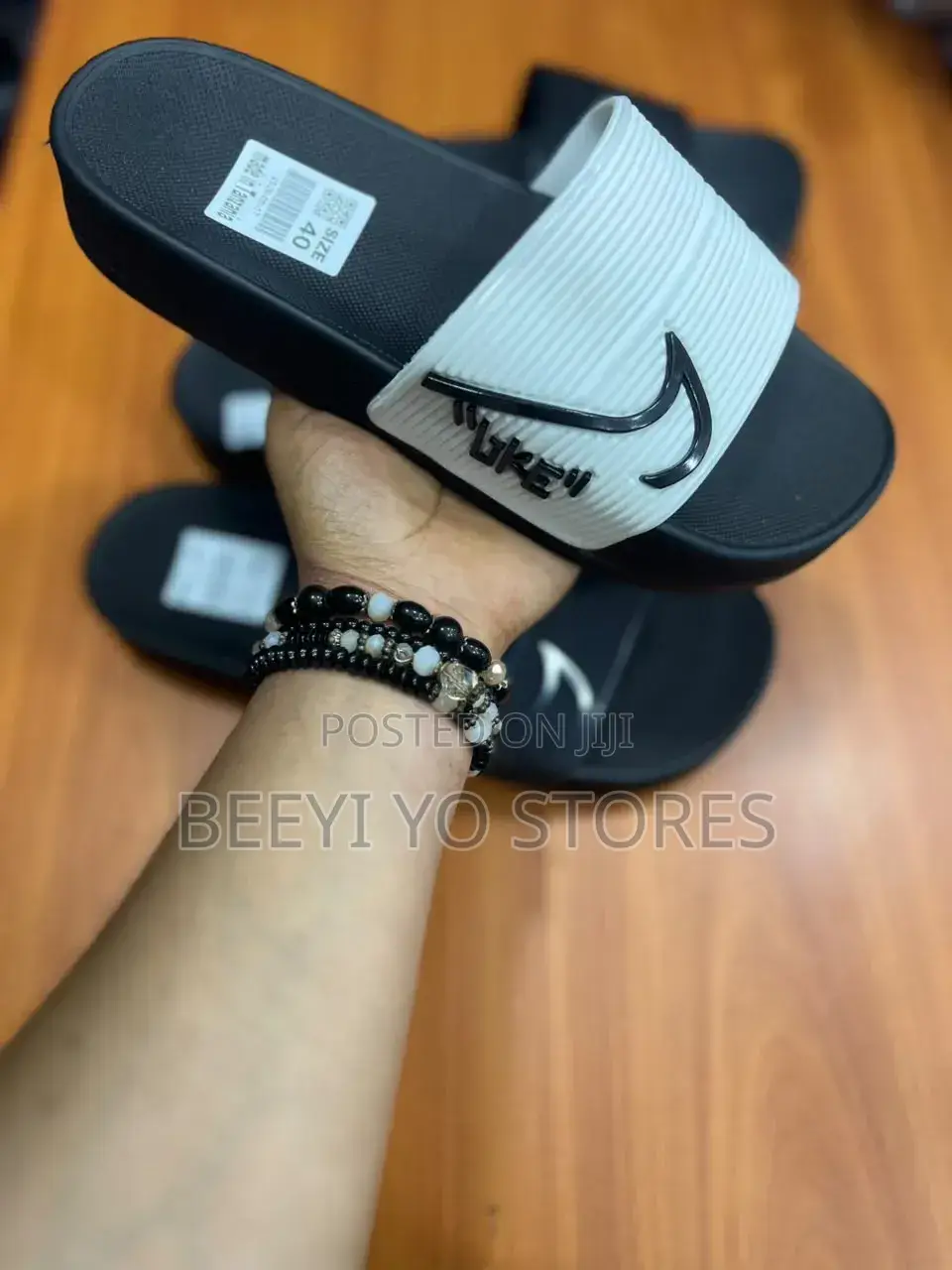 Trendy Casual Logo Slides