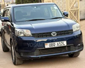 Toyota Corolla Rumion Hatchback 1.5 FWD 2011 Blue