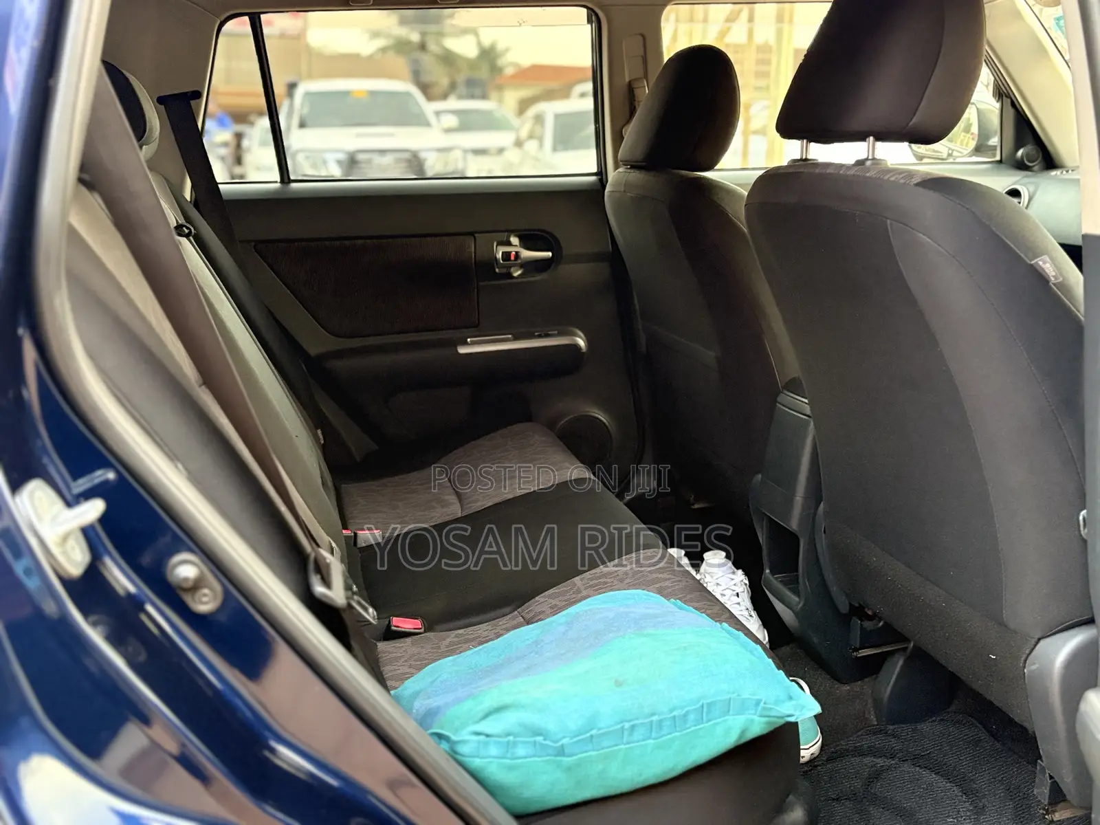 Toyota Corolla Rumion Hatchback 1.5 FWD 2011 Blue