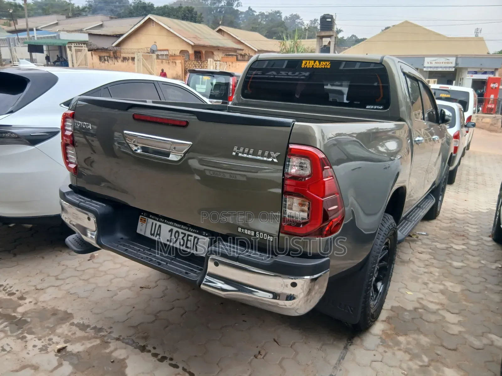 Toyota Hilux 2021 Green