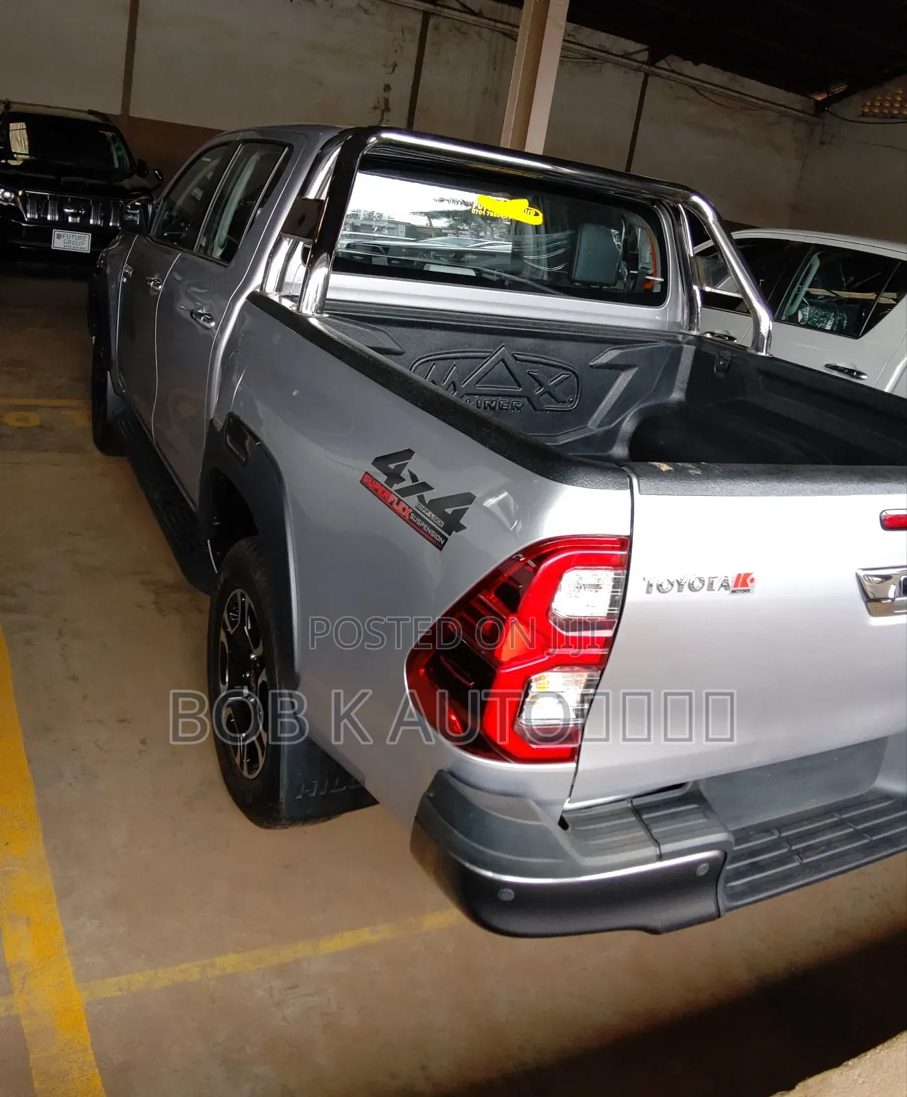 New Toyota Hilux 2024 Silver