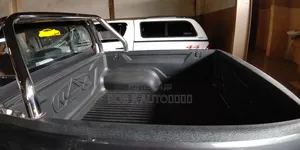 New Toyota Hilux 2024 Silver