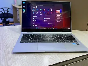 Laptop Samsung NP900X3B 16GB Intel Core i7 SSD 512GB