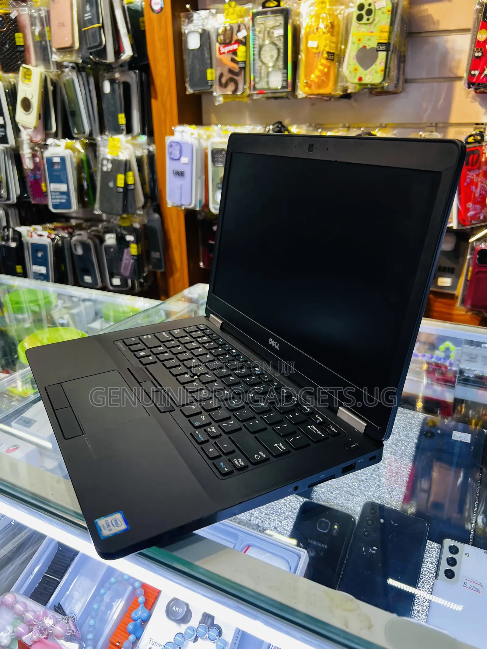 Laptop Dell Latitude 11 3190 8GB Intel Core i5 SSD 256GB