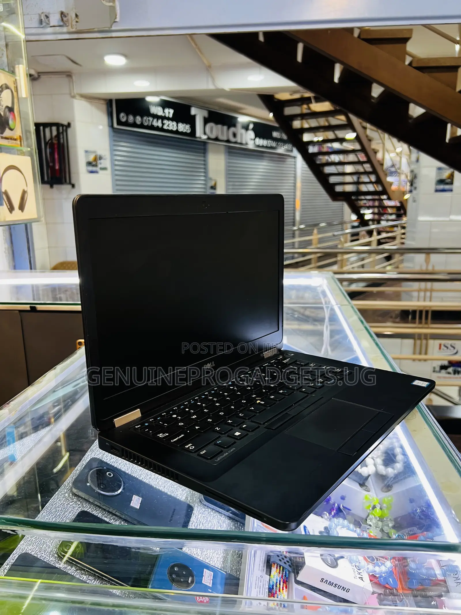 Laptop Dell Latitude 11 3190 8GB Intel Core i5 SSD 256GB