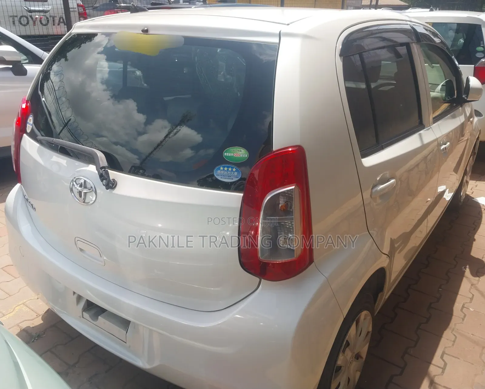 Toyota Passo 1.0 AWD 2013 White