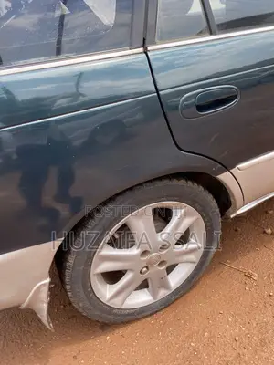 Toyota Carina E 1998 Green