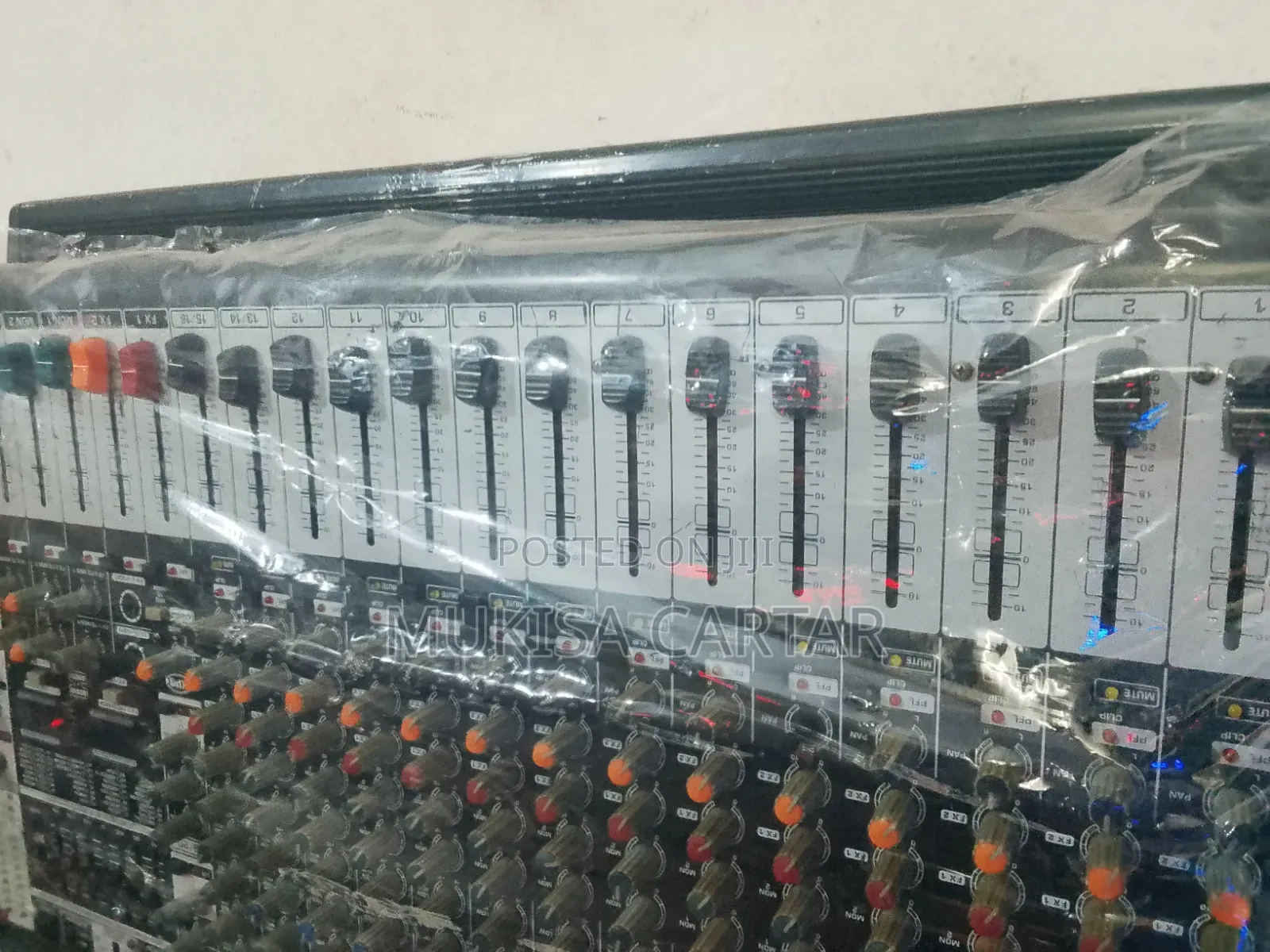 Behringer Europower Emp6000