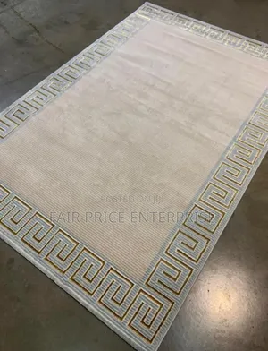 Modern Center Carpet Rug. 2x3 Meters