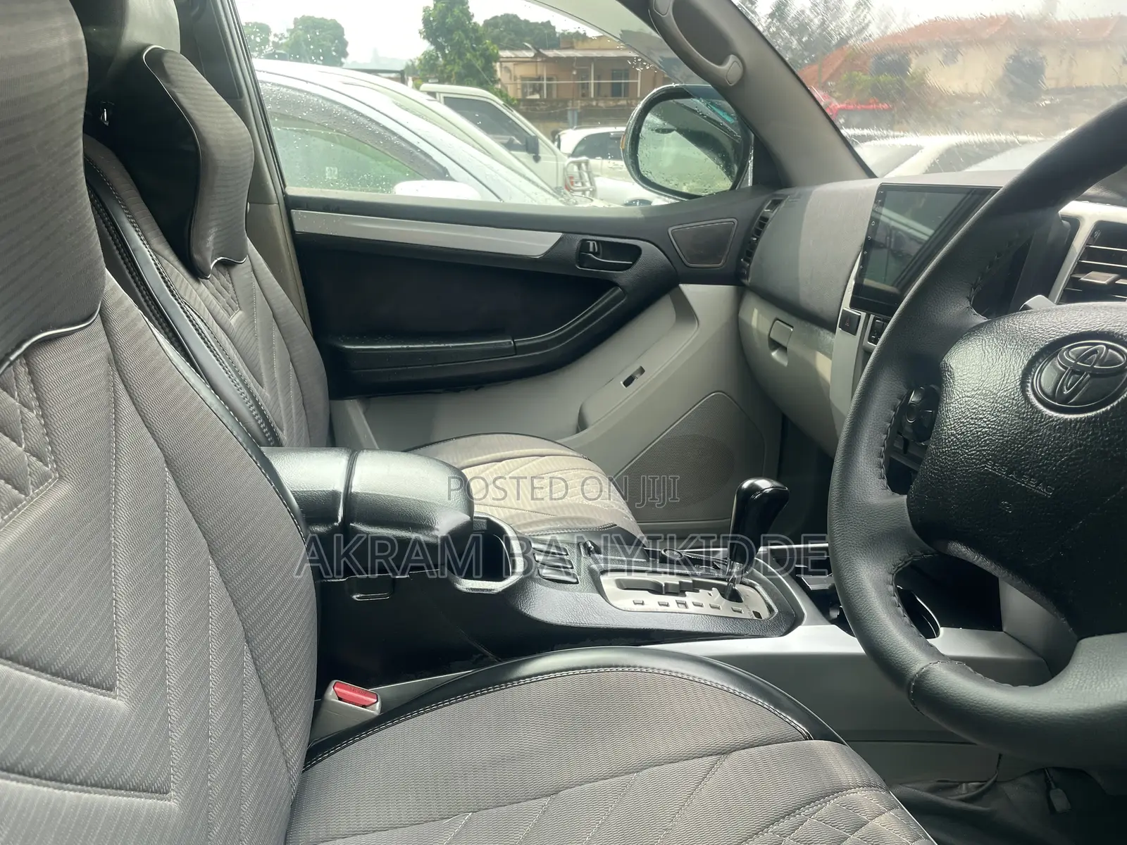 Toyota Hilux Surf 2009 Black