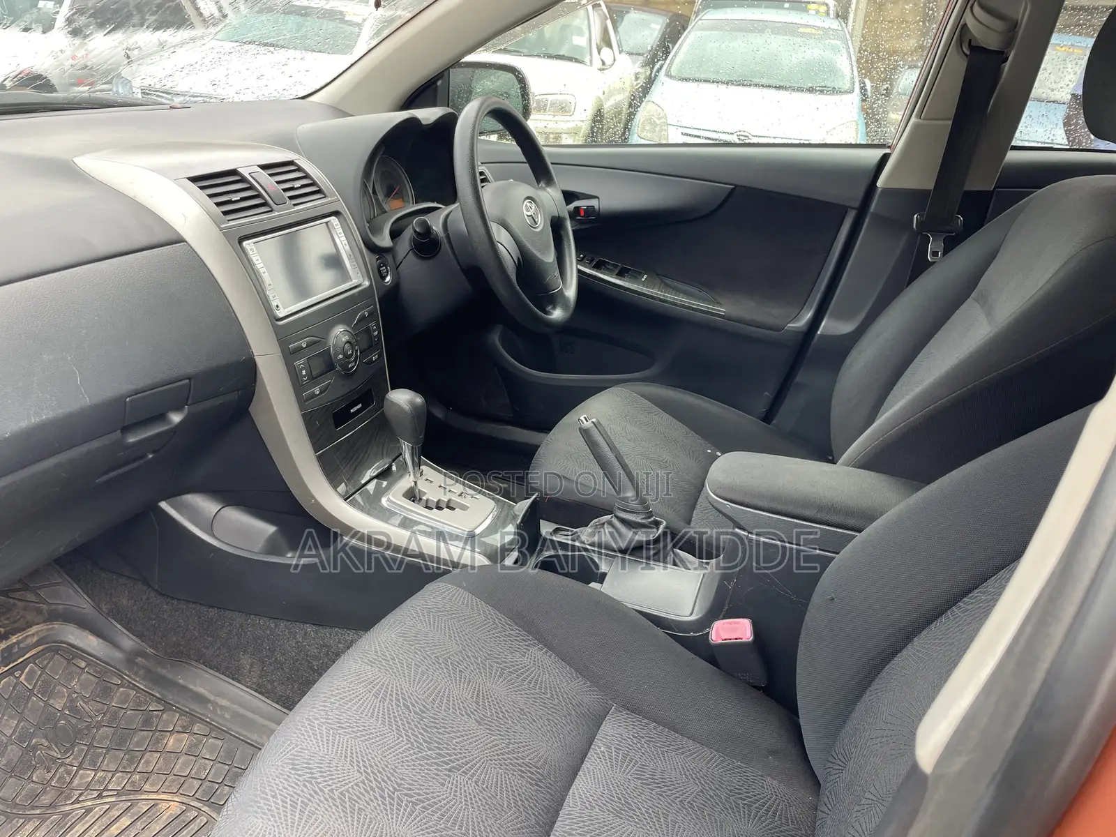 Toyota Corolla Fielder 2010