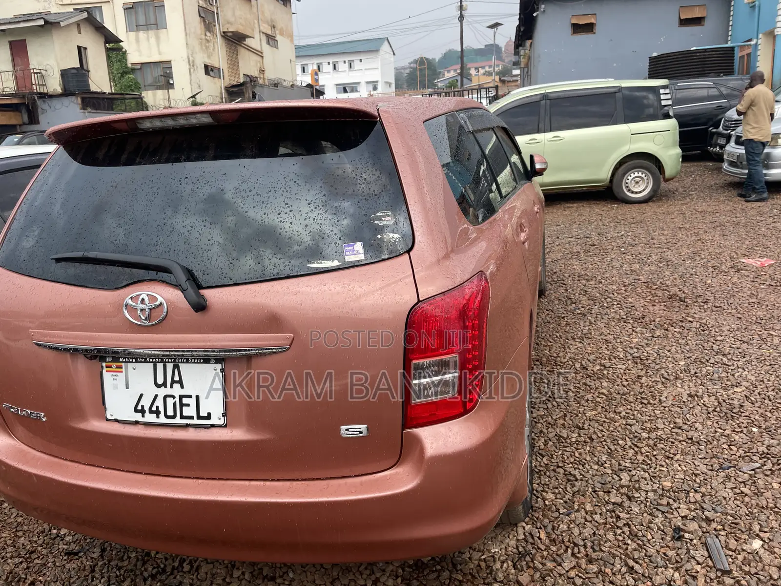 Toyota Corolla Fielder 2010