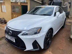 Lexus IS 2023 White