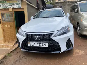 Lexus IS 2023 White