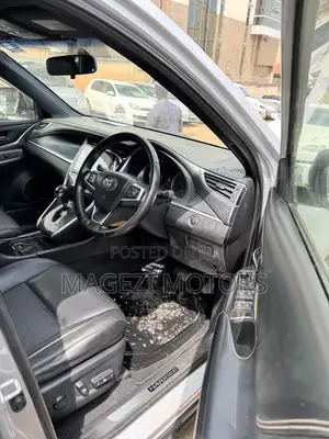 Toyota Harrier 2016 Silver
