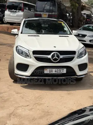 Mercedes-Benz GLE-Class 2018 White