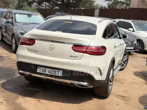 Mercedes-Benz GLE-Class 2018 White