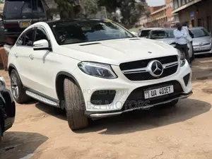 Mercedes-Benz GLE-Class 2018 White