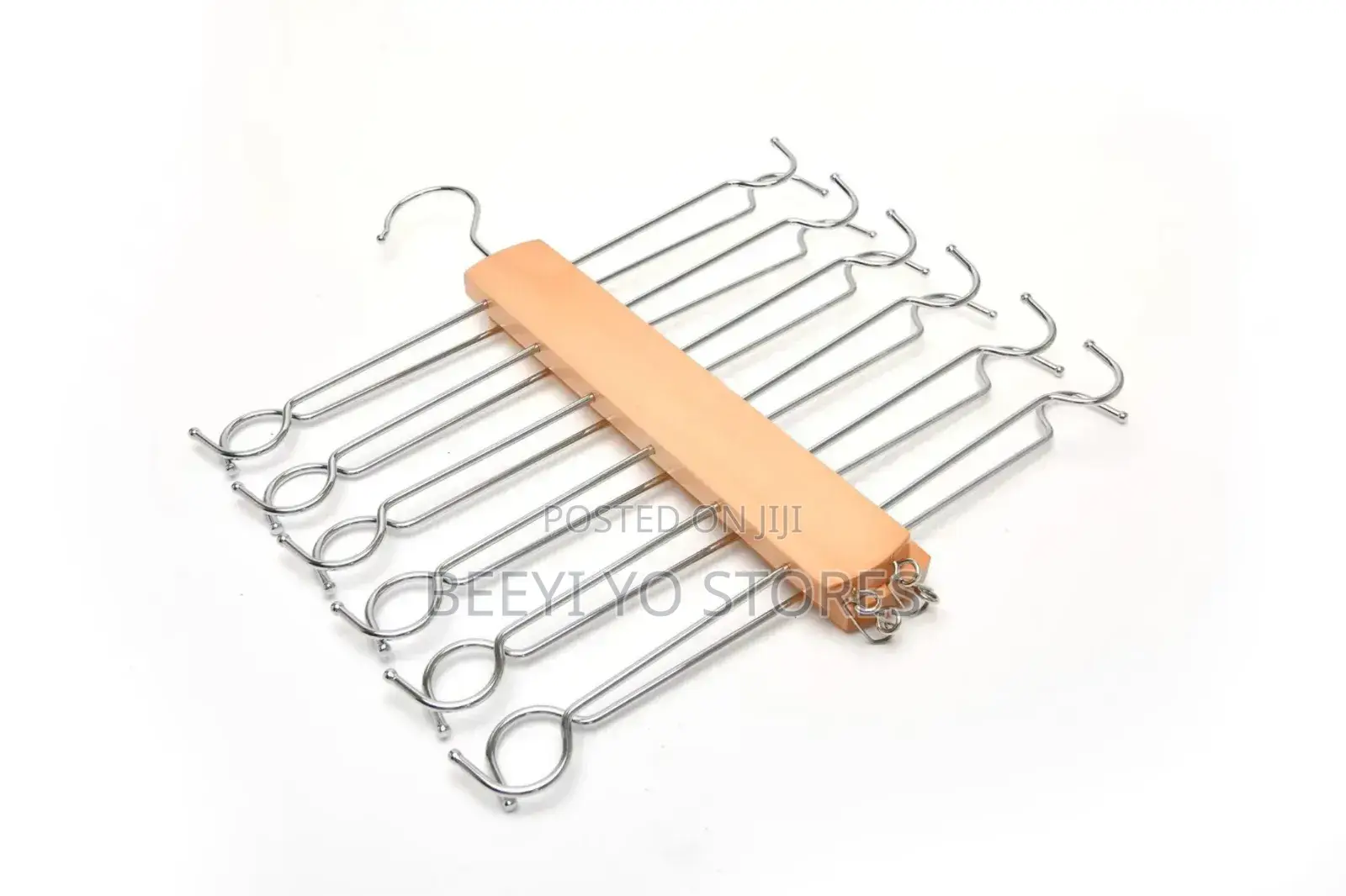 Space-Saving Multi-Layer Hanger