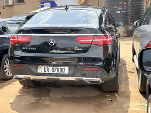 Mercedes-Benz GLE-Class 2016 Black