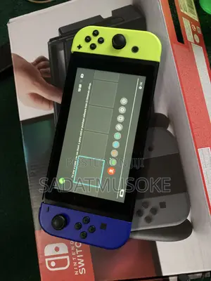 Nswitch V2 Jailbreaked 40+Games Extra Joycons