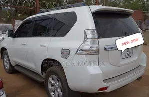 Toyota Land Cruiser Prado 2016 White