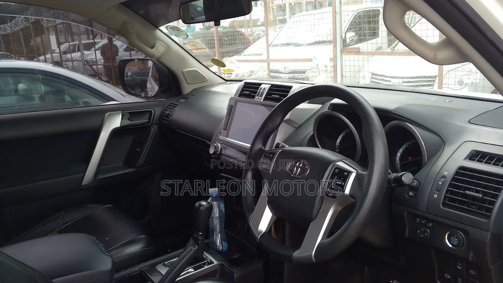 Toyota Land Cruiser Prado 2016 White