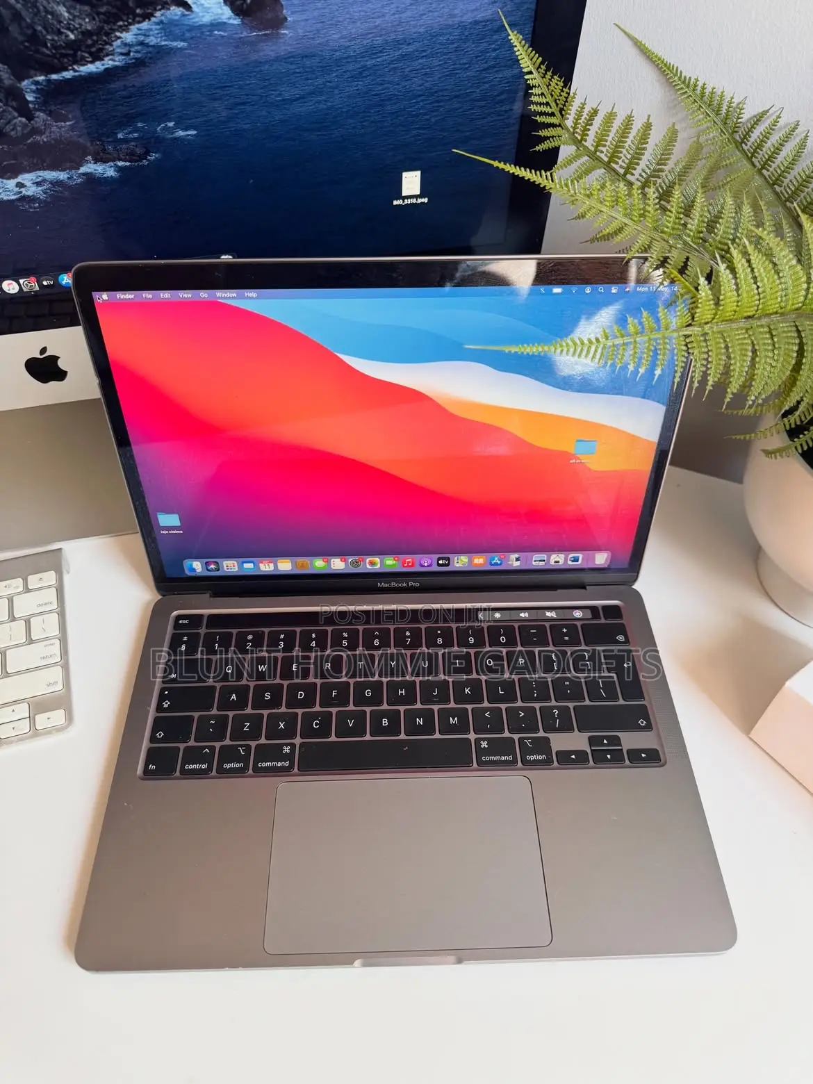 Laptop Apple MacBook Pro 2020 8GB Intel Core i5 SSD 512GB