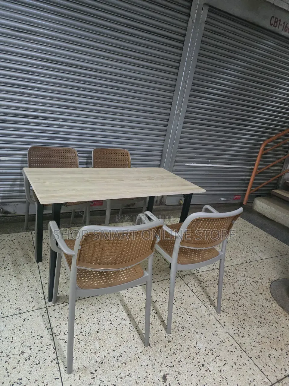 Wooden Dining Foldable Table and Chairs