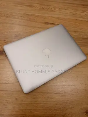 Laptop Apple MacBook Air 2017 4GB Intel Core i7 SSD 256GB