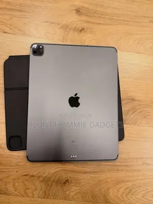Apple iPad Pro 11 (2022) 128 GB