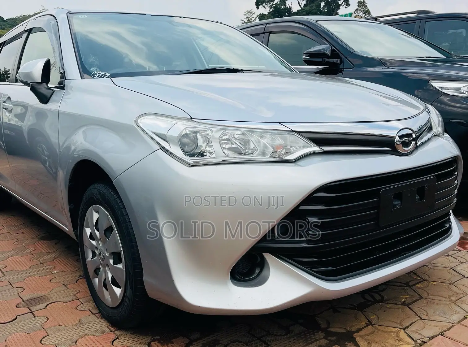 Toyota Corolla Fielder 1.5 Petrol AWD 2017 Silver
