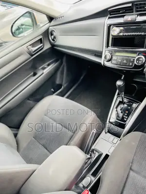Toyota Corolla Fielder 1.5 Petrol AWD 2017 Silver