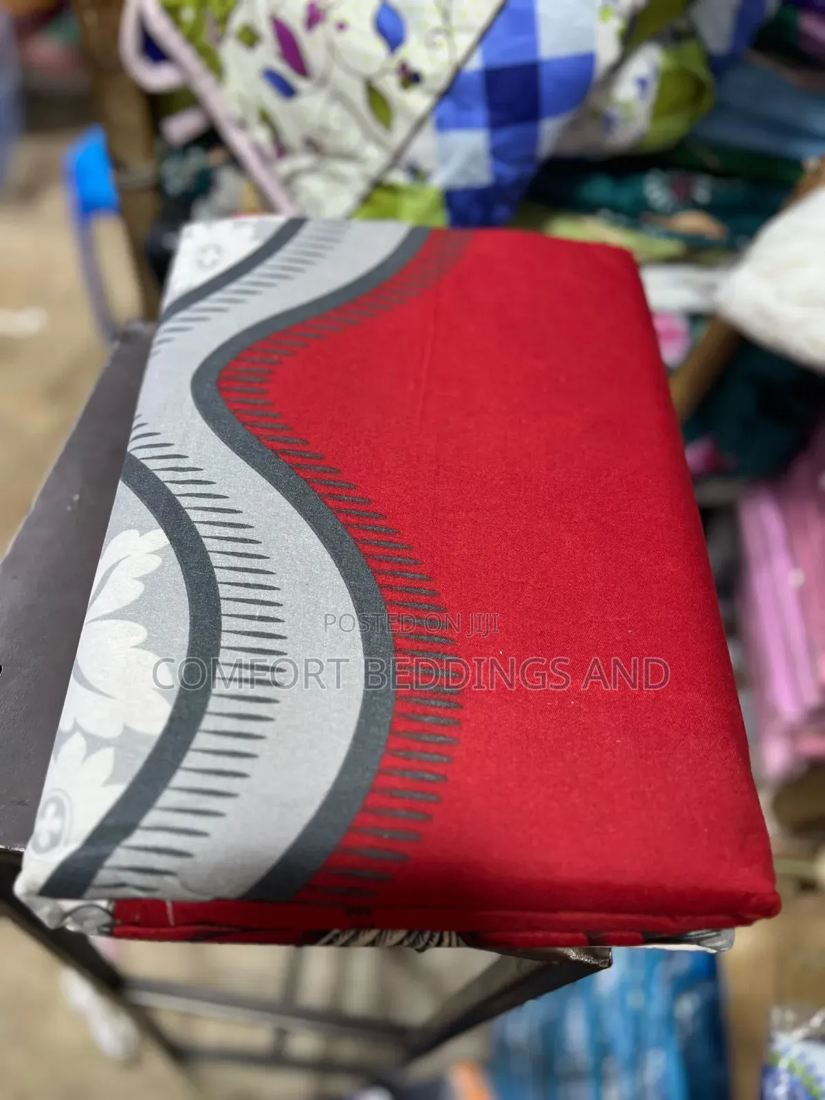 Simple Wavy Bedsheets 6*6 Red