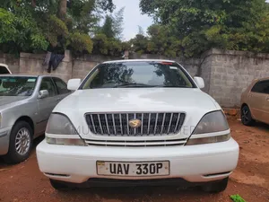 Toyota Harrier 2002 White