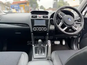 Subaru Forester 2.5i Premium AWD 2017 Silver