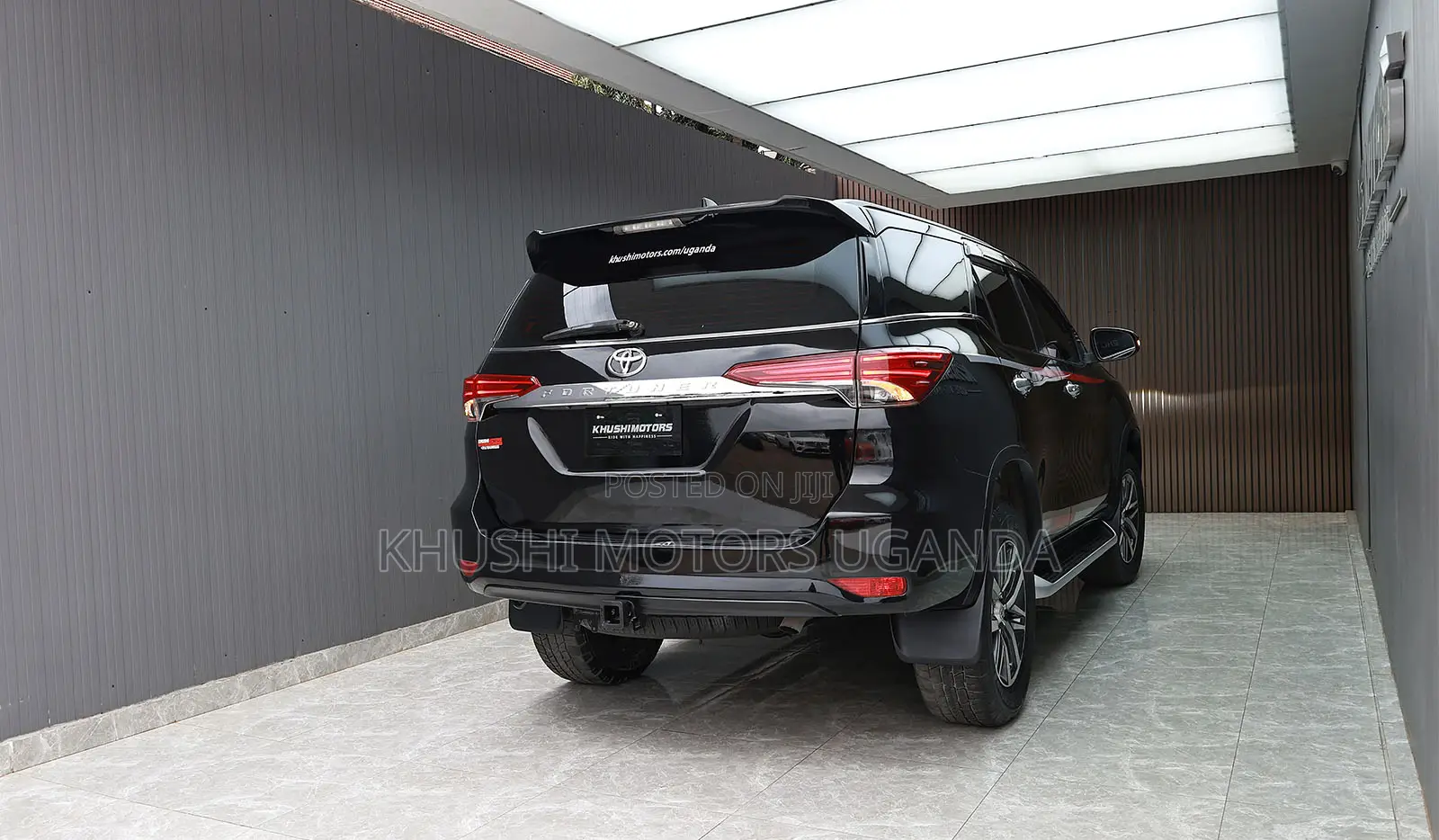 Toyota Fortuner 2018 Black