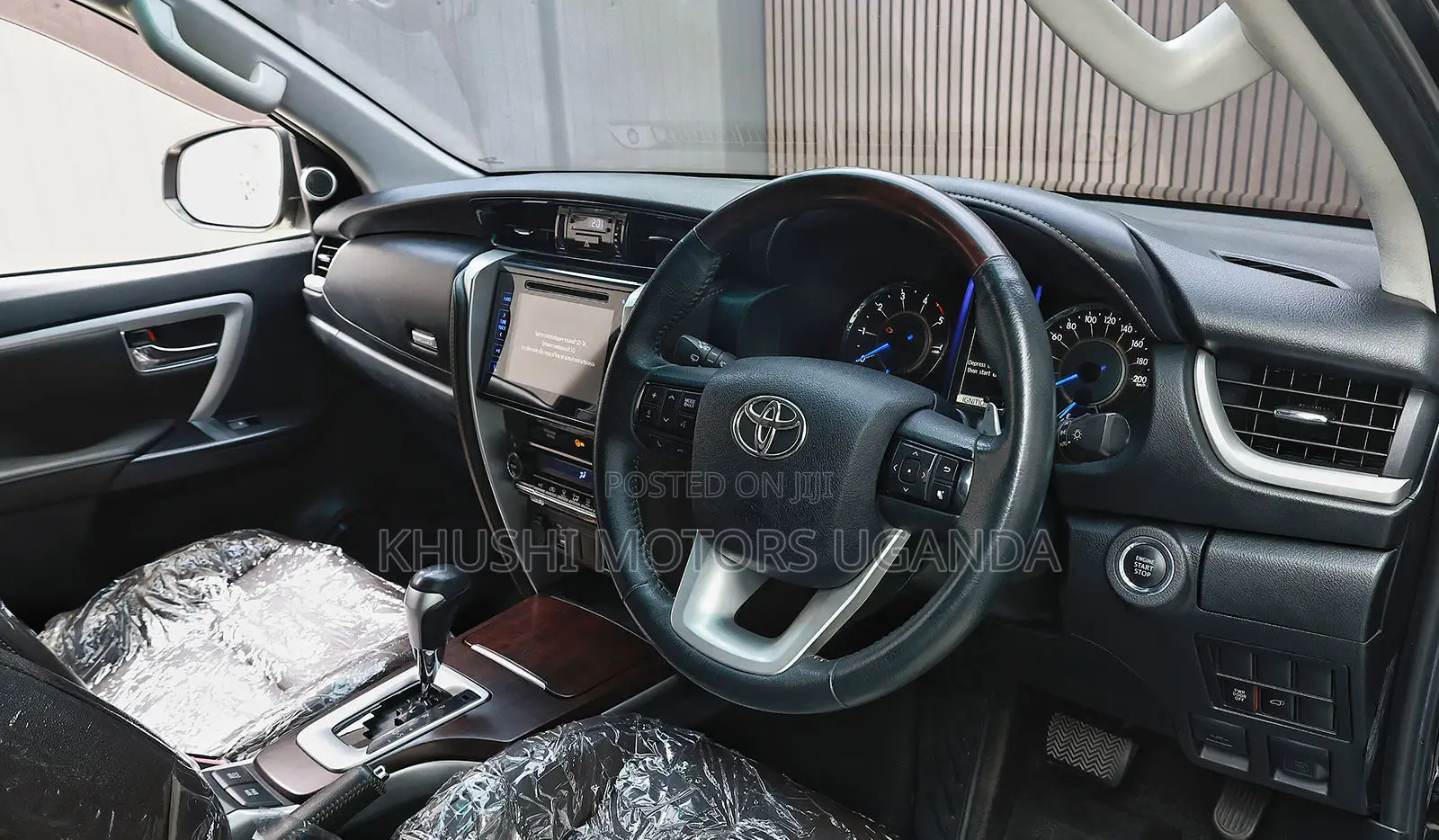 Toyota Fortuner 2018 Black