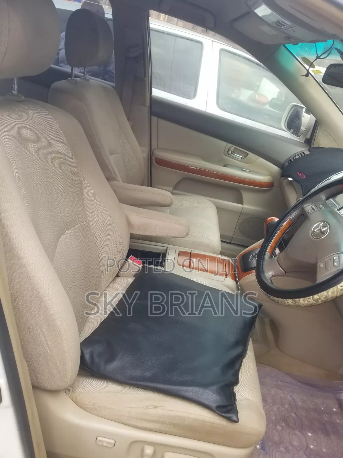 Toyota Harrier 2008 White