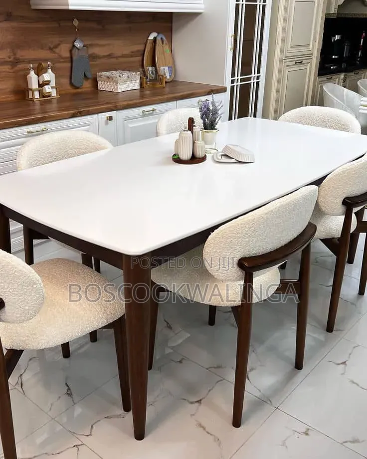 Maria Dinning Tables