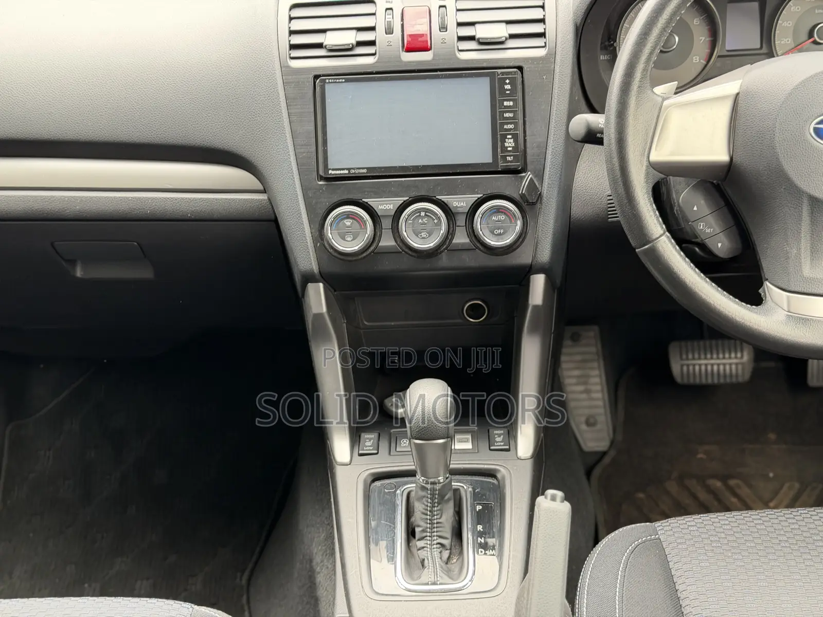 Subaru Forester 2.5i Premium PZEV 4dr SUV AWD (2.5L 4cyl CVT) 2014 White