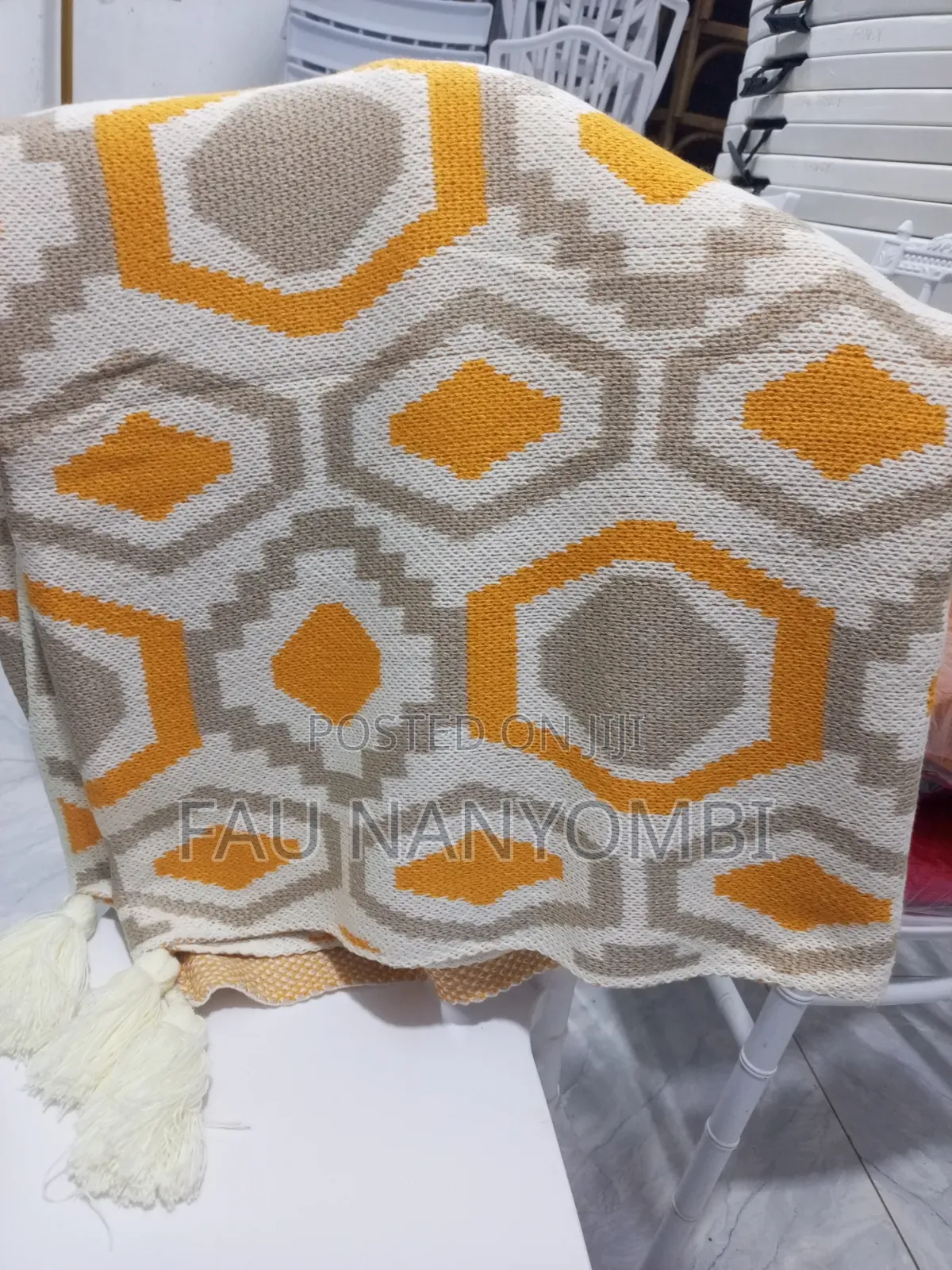 Knitted Throw Blankets