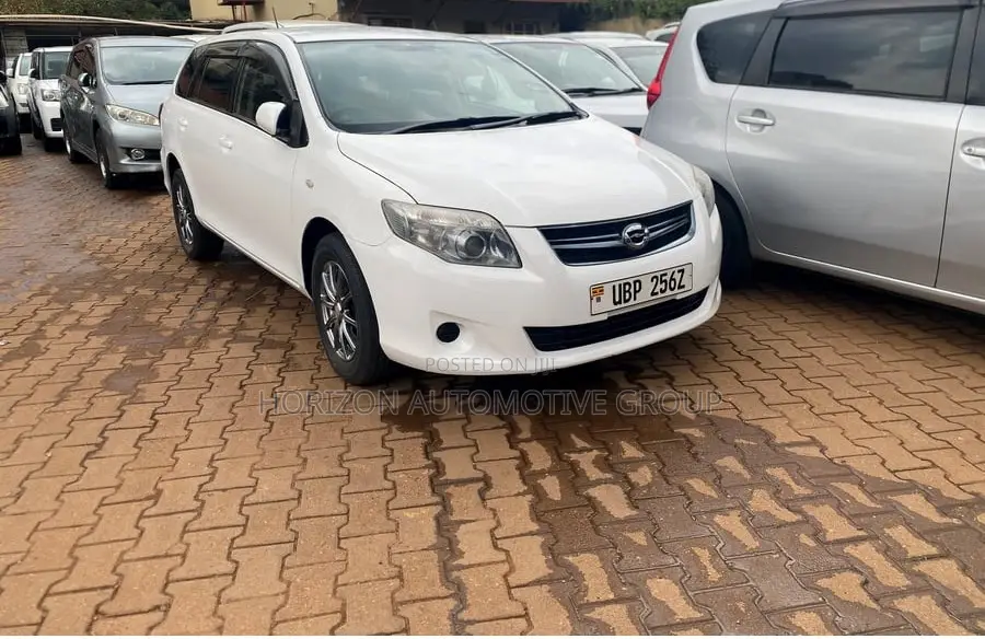 Toyota Corolla Fielder 1.5 Petrol FWD 2010 White