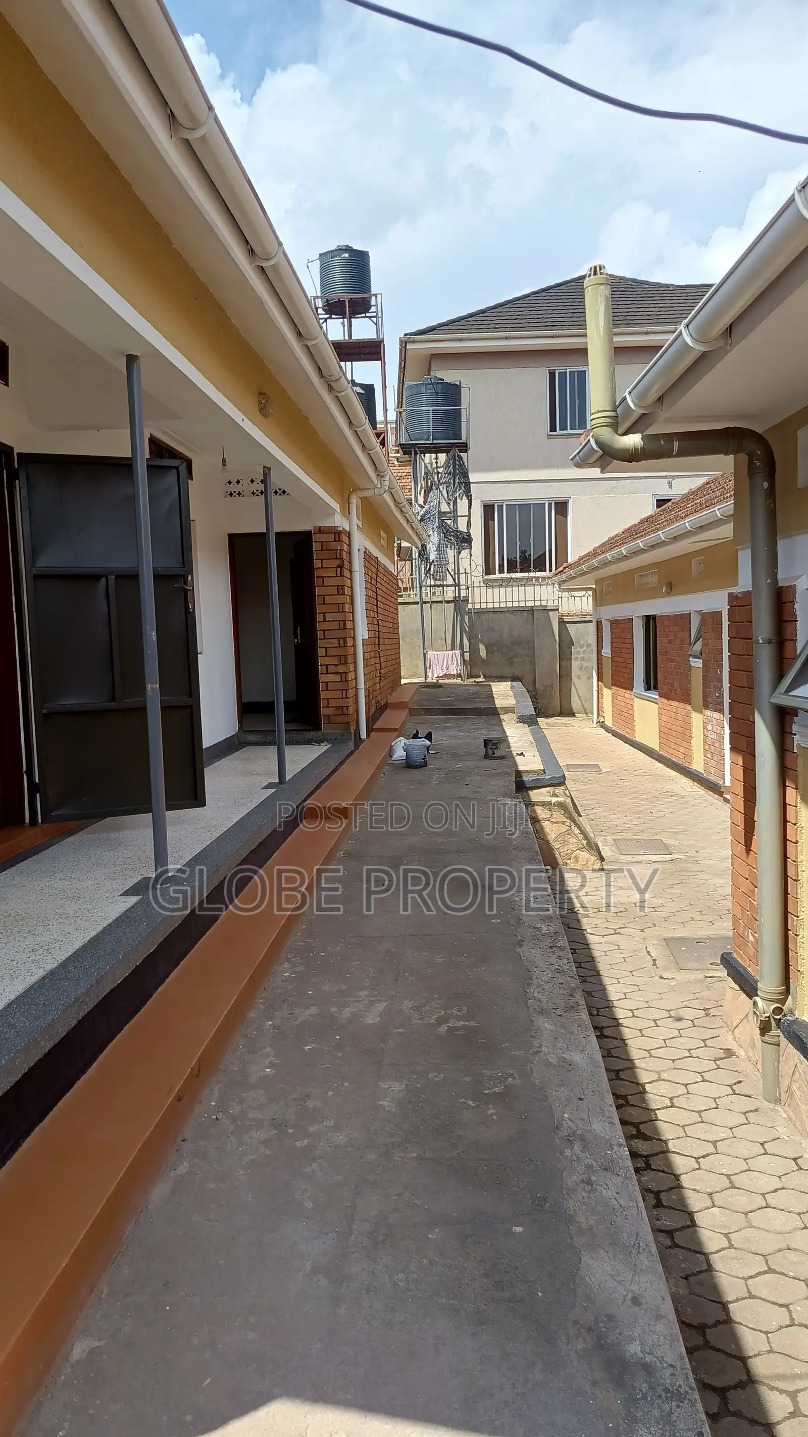 7bdrm Bungalow in Ntinda Kalinabiri, Nakawa for rent